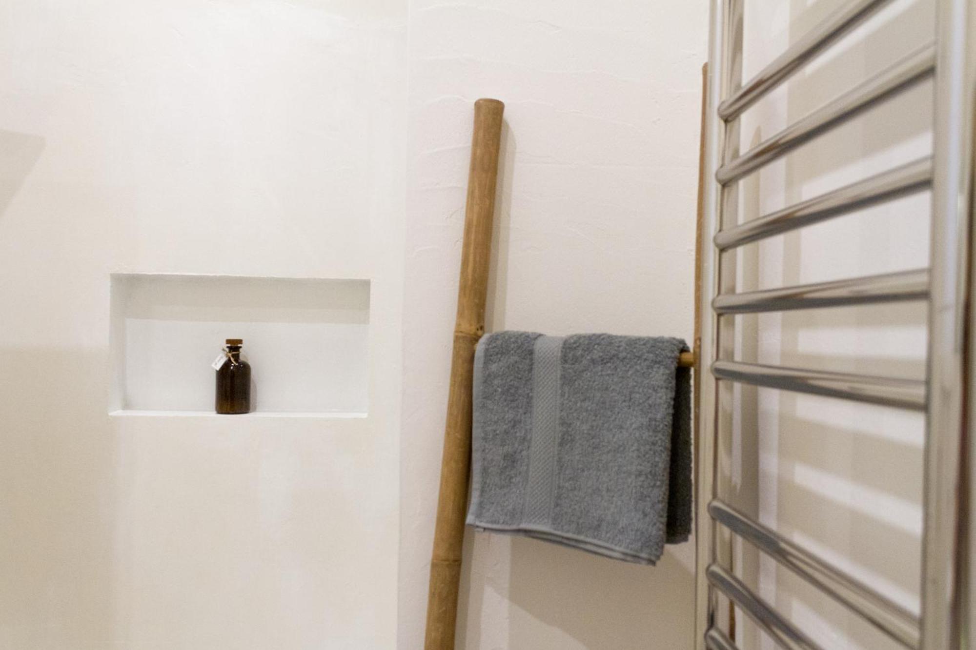 Fra Cielo E Mare Boutique Rooms Cagliari Bagian luar foto